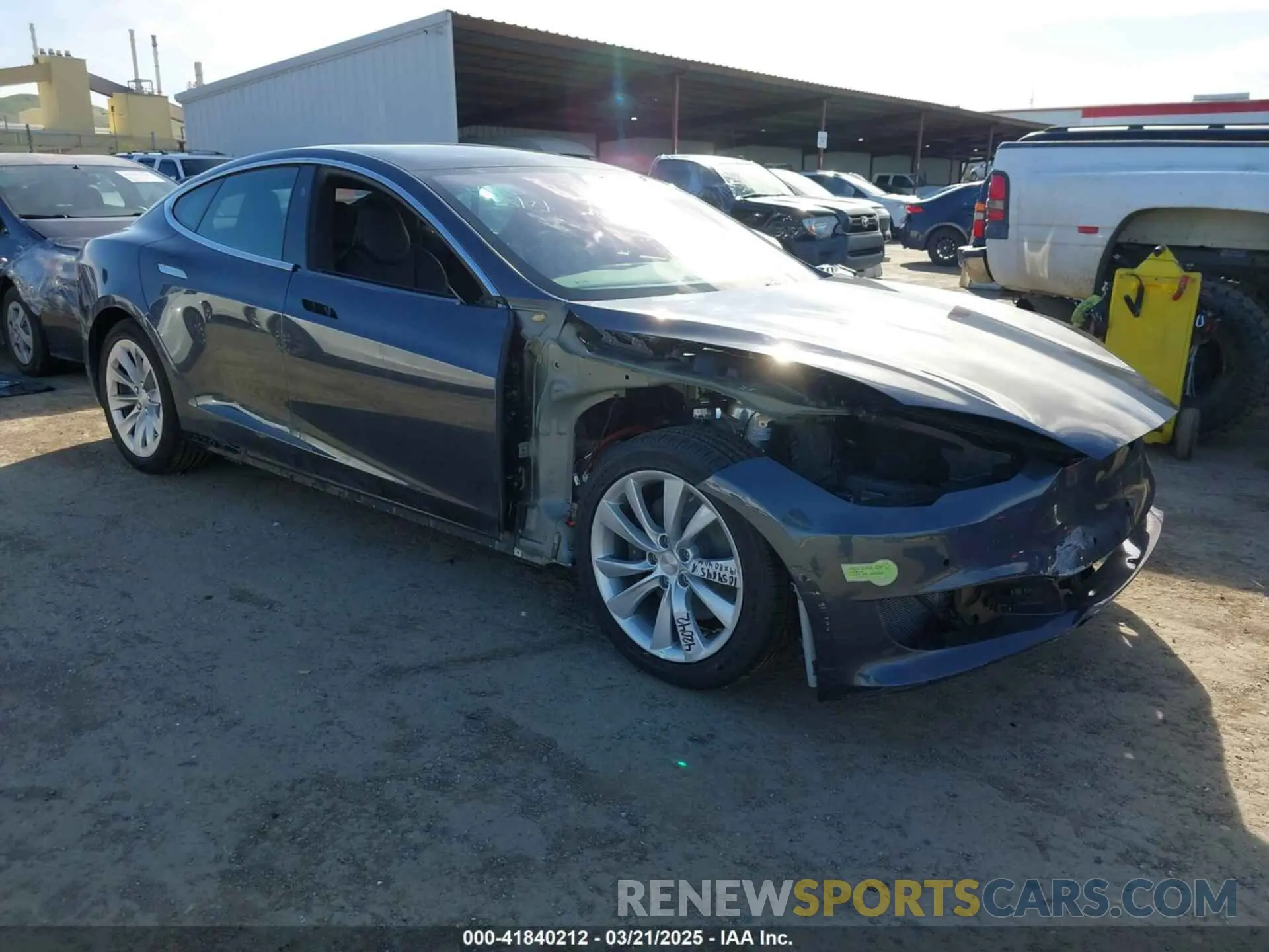 1 Фотография поврежденного автомобиля 5YJSA1E29KF348051 TESLA MODEL S 2019