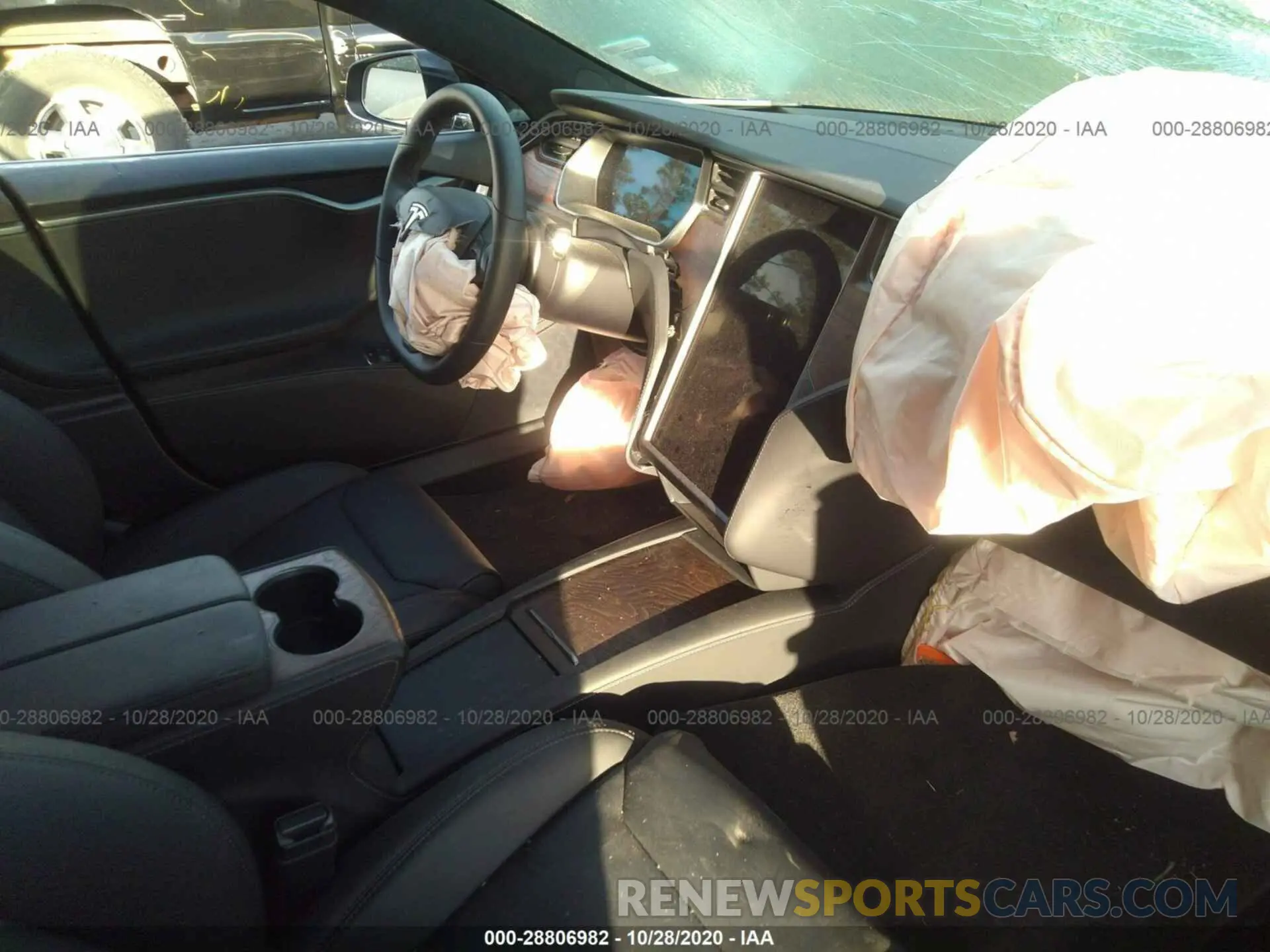 5 Photograph of a damaged car 5YJSA1E2XKF342825 TESLA MODEL S 2019