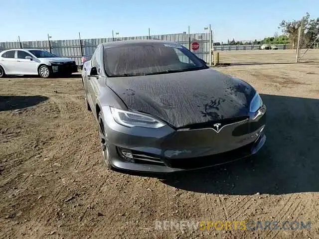 10 Фотография поврежденного автомобиля 5YJSA1E49KF313589 TESLA MODEL S 2019