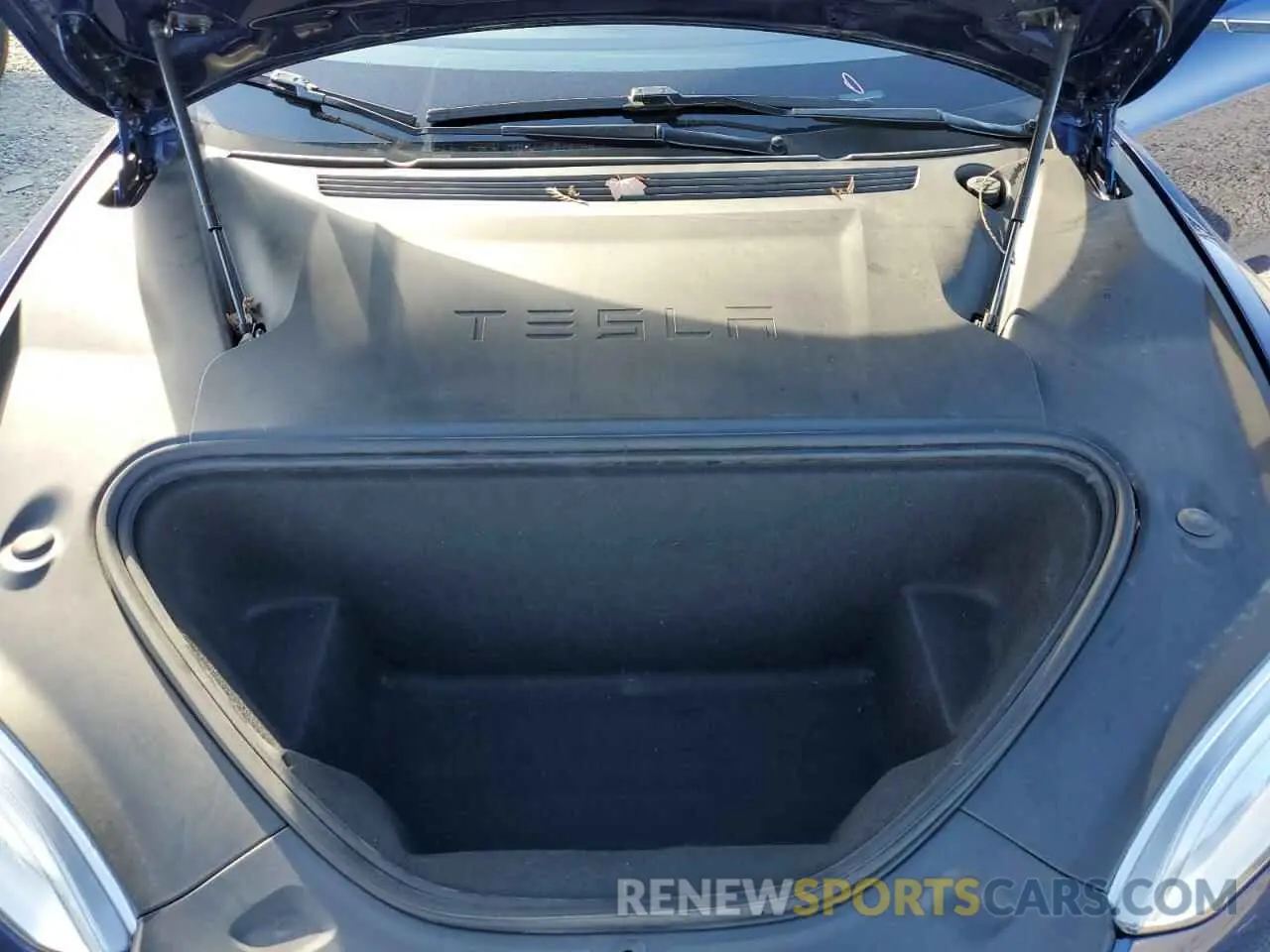 11 Фотография поврежденного автомобиля 5YJSA1E23LF362965 TESLA MODEL S 2020