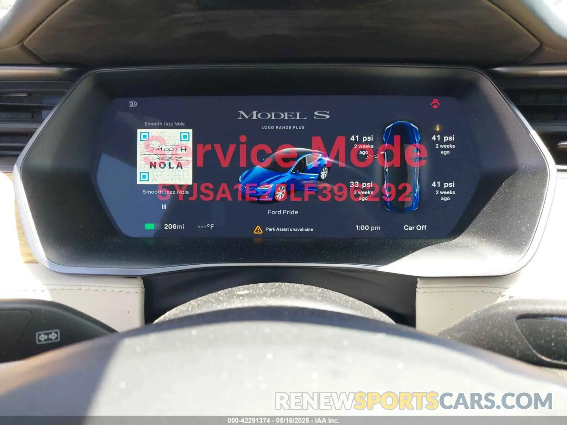 19 Photograph of a damaged car 5YJSA1E25LF396292 TESLA MODEL S 2020