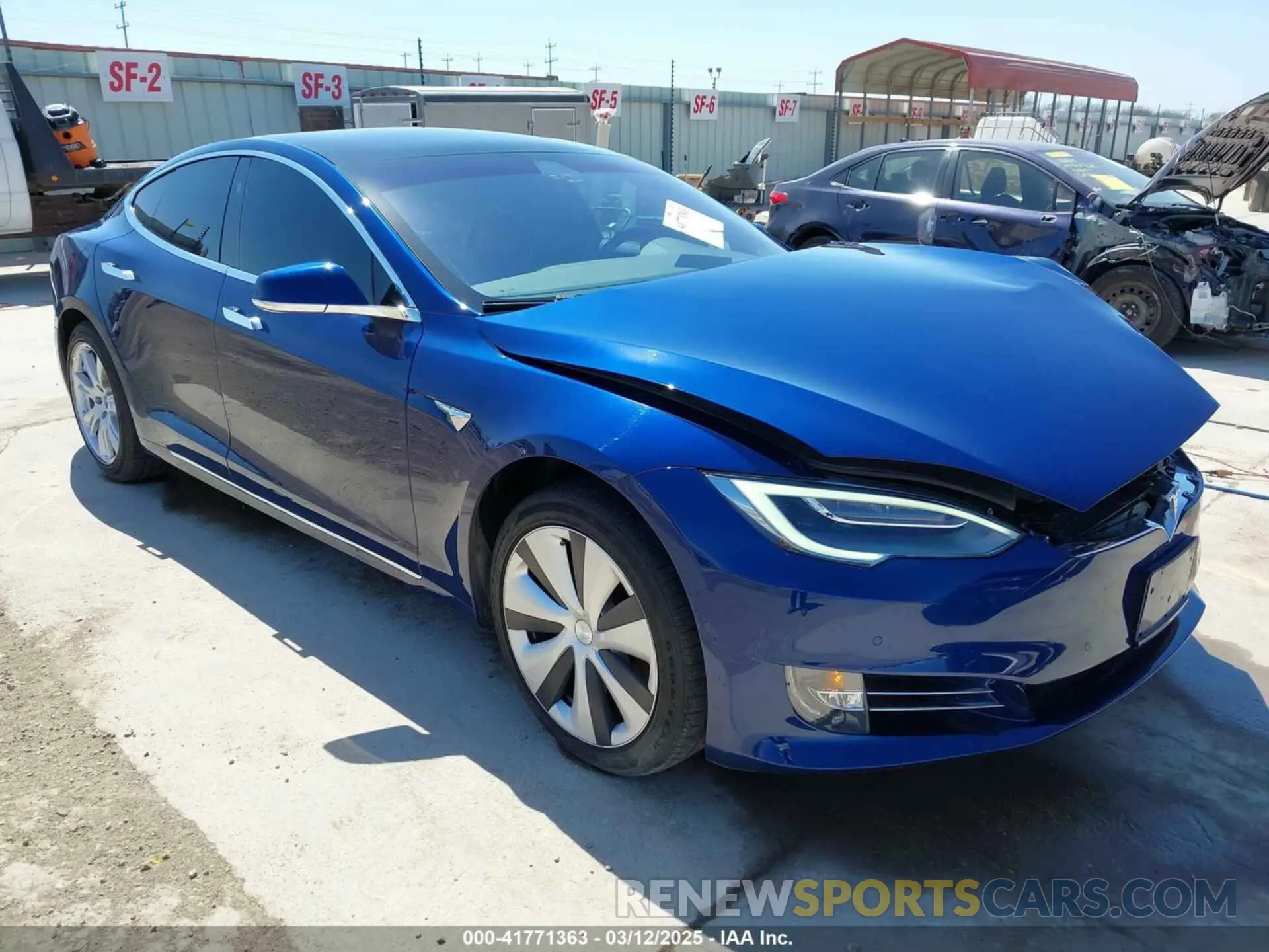 1 Фотография поврежденного автомобиля 5YJSA1E25LF401362 TESLA MODEL S 2020