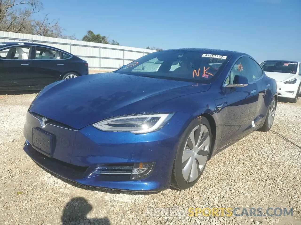 2 Photograph of a damaged car 5YJSA1E28LF382452 TESLA MODEL S 2020