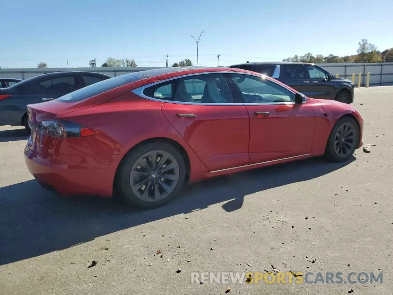 3 Photograph of a damaged car 5YJSA1E2XLF363644 TESLA MODEL S 2020
