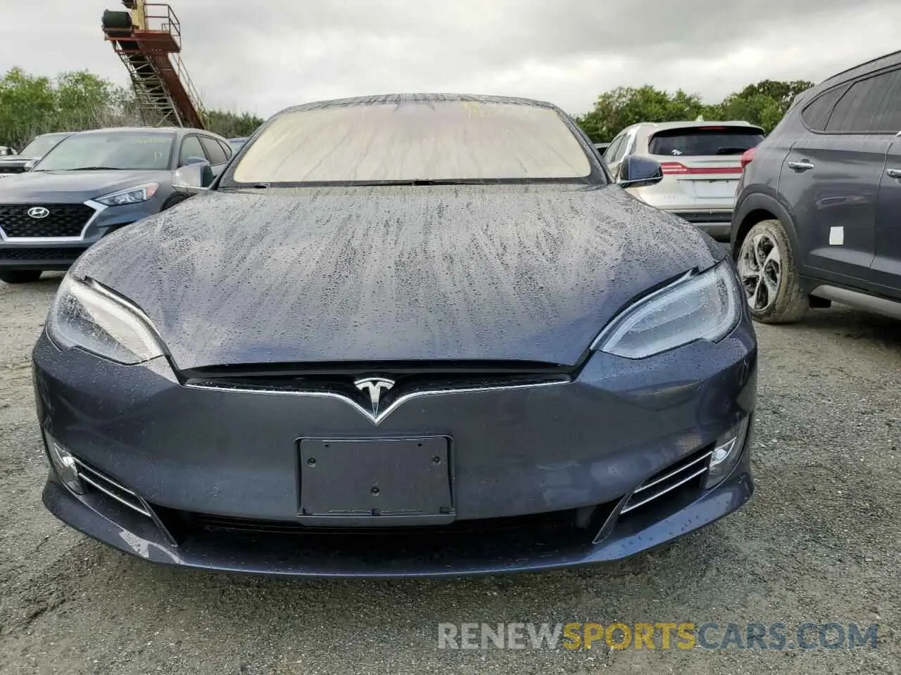 5 Photograph of a damaged car 5YJSA1E2XLF413121 TESLA MODEL S 2020