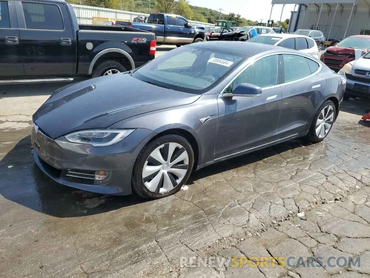 1 Фотография поврежденного автомобиля 5YJSA1E40LF390594 TESLA MODEL S 2020