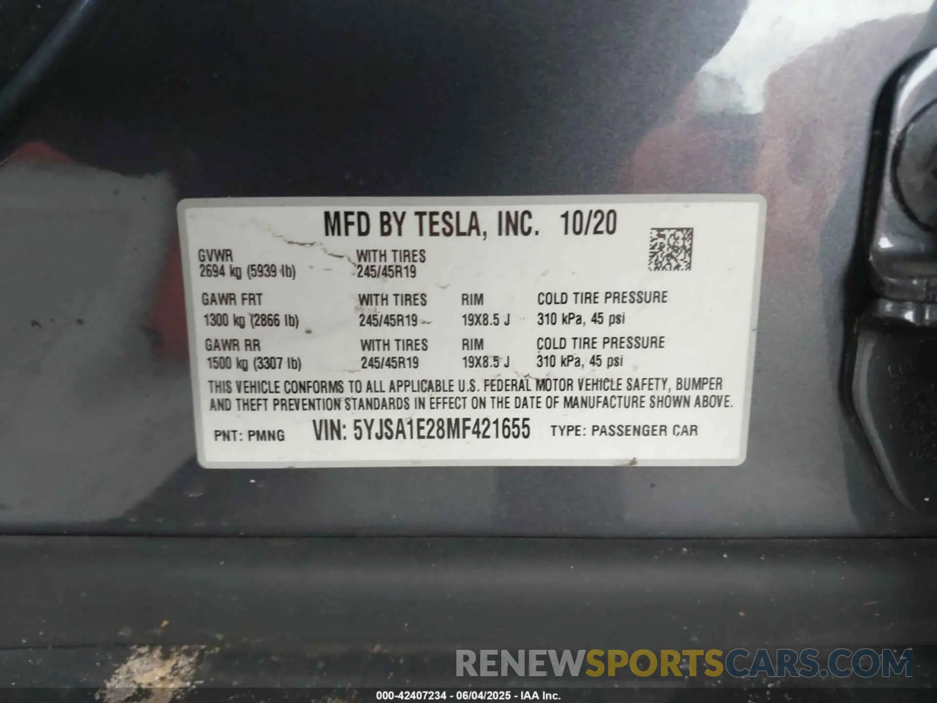 9 Photograph of a damaged car 5YJSA1E28MF421655 TESLA MODEL S 2021