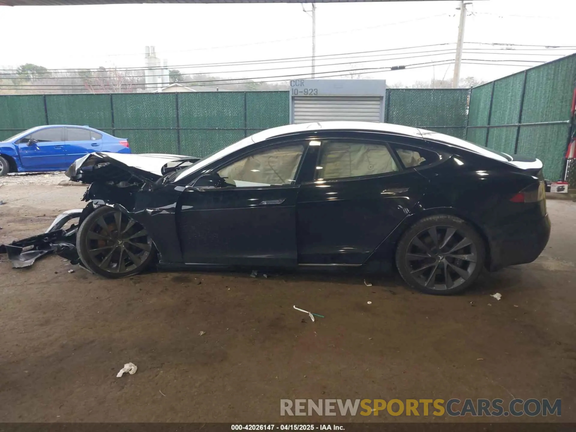 13 Photograph of a damaged car 5YJSA1E28MF425446 TESLA MODEL S 2021