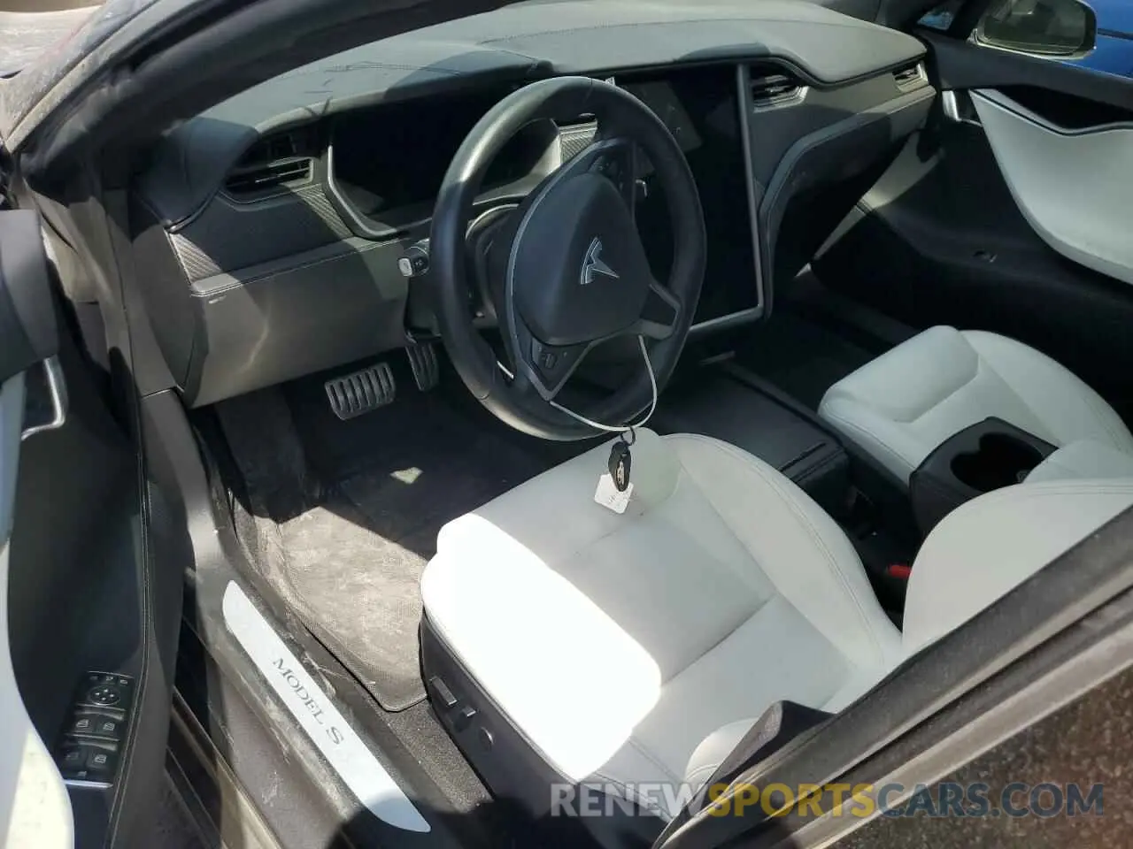 8 Фотография поврежденного автомобиля 5YJSA1E40MF423935 TESLA MODEL S 2021