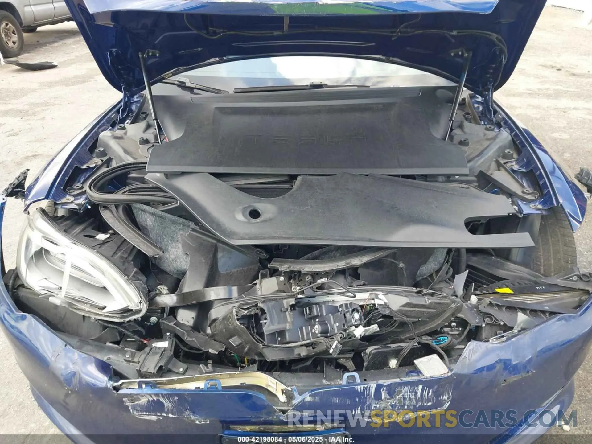 10 Фотография поврежденного автомобиля 5YJSA1E43MF424593 TESLA MODEL S 2021