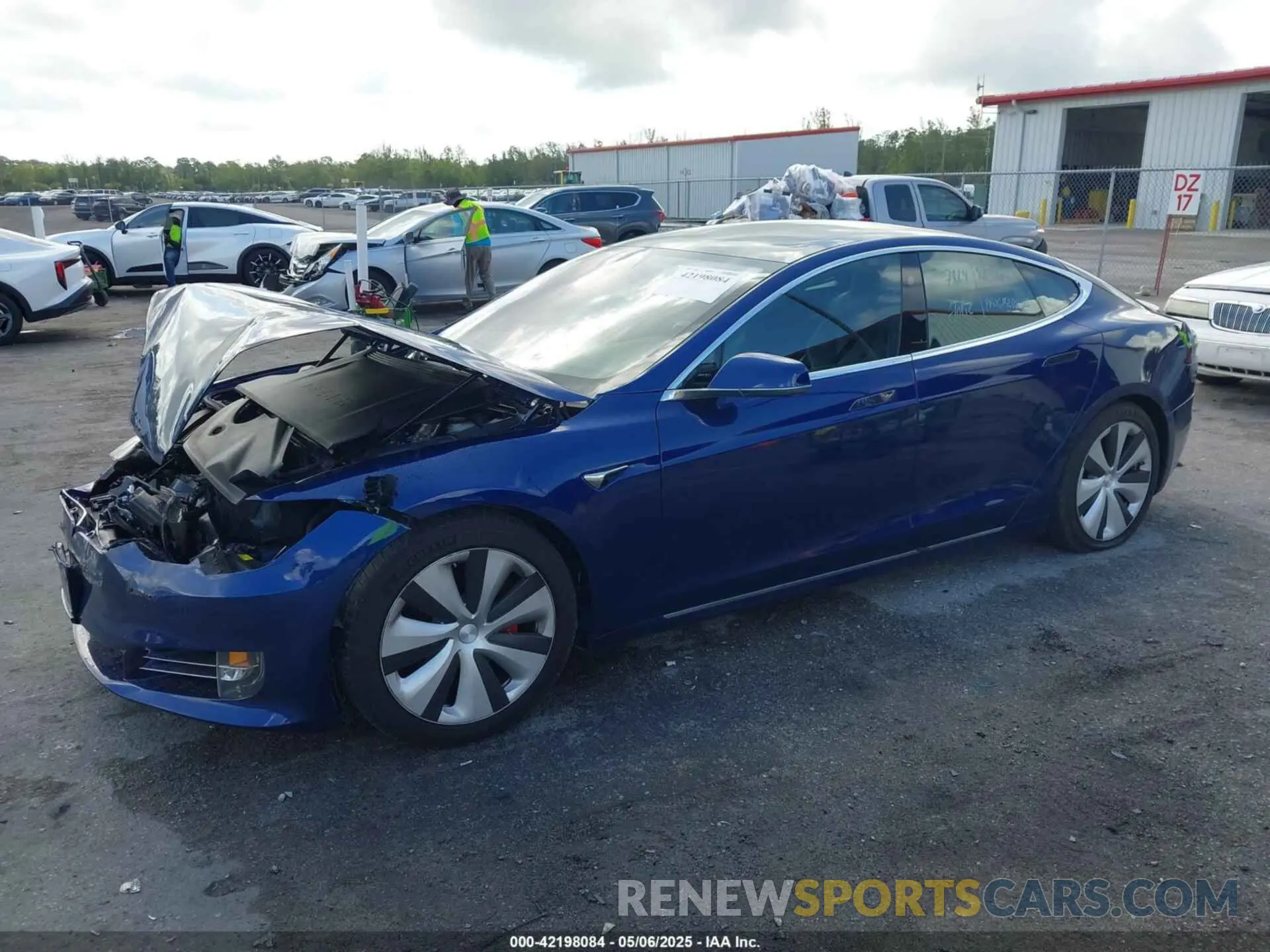 2 Фотография поврежденного автомобиля 5YJSA1E43MF424593 TESLA MODEL S 2021