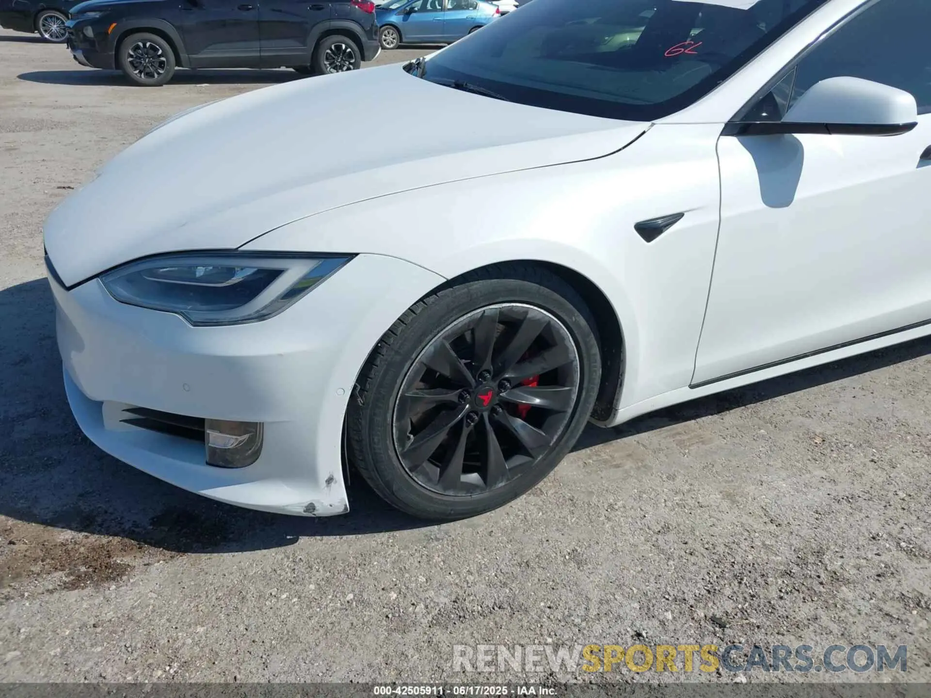 6 Photograph of a damaged car 5YJSA1E49MF426168 TESLA MODEL S 2021