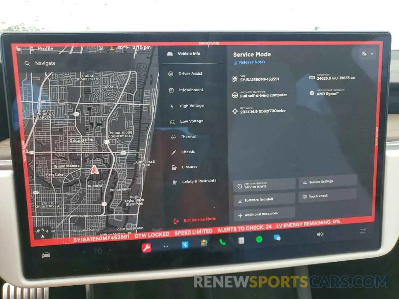 9 Photograph of a damaged car 5YJSA1E50MF453591 TESLA MODEL S 2021