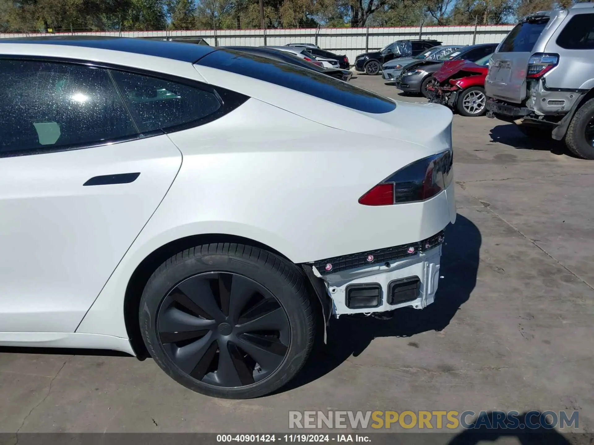 20 Фотография поврежденного автомобиля 5YJSA1E50MF455521 TESLA MODEL S 2021