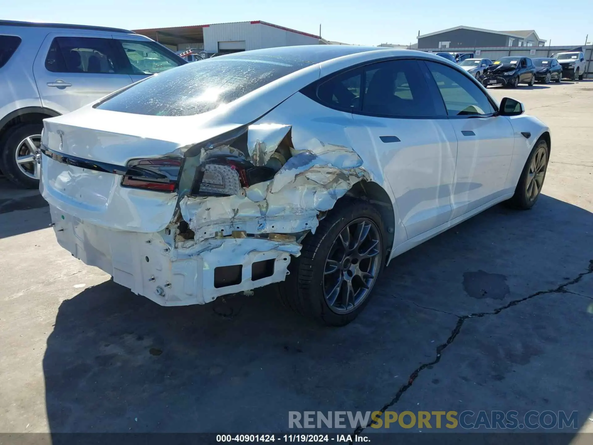 4 Фотография поврежденного автомобиля 5YJSA1E50MF455521 TESLA MODEL S 2021