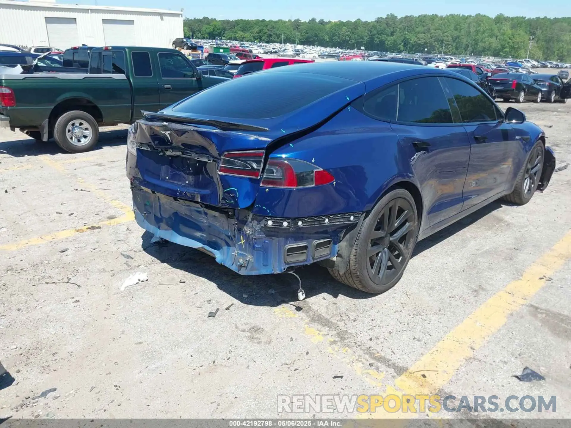 20 Photograph of a damaged car 5YJSA1E51MF428506 TESLA MODEL S 2021