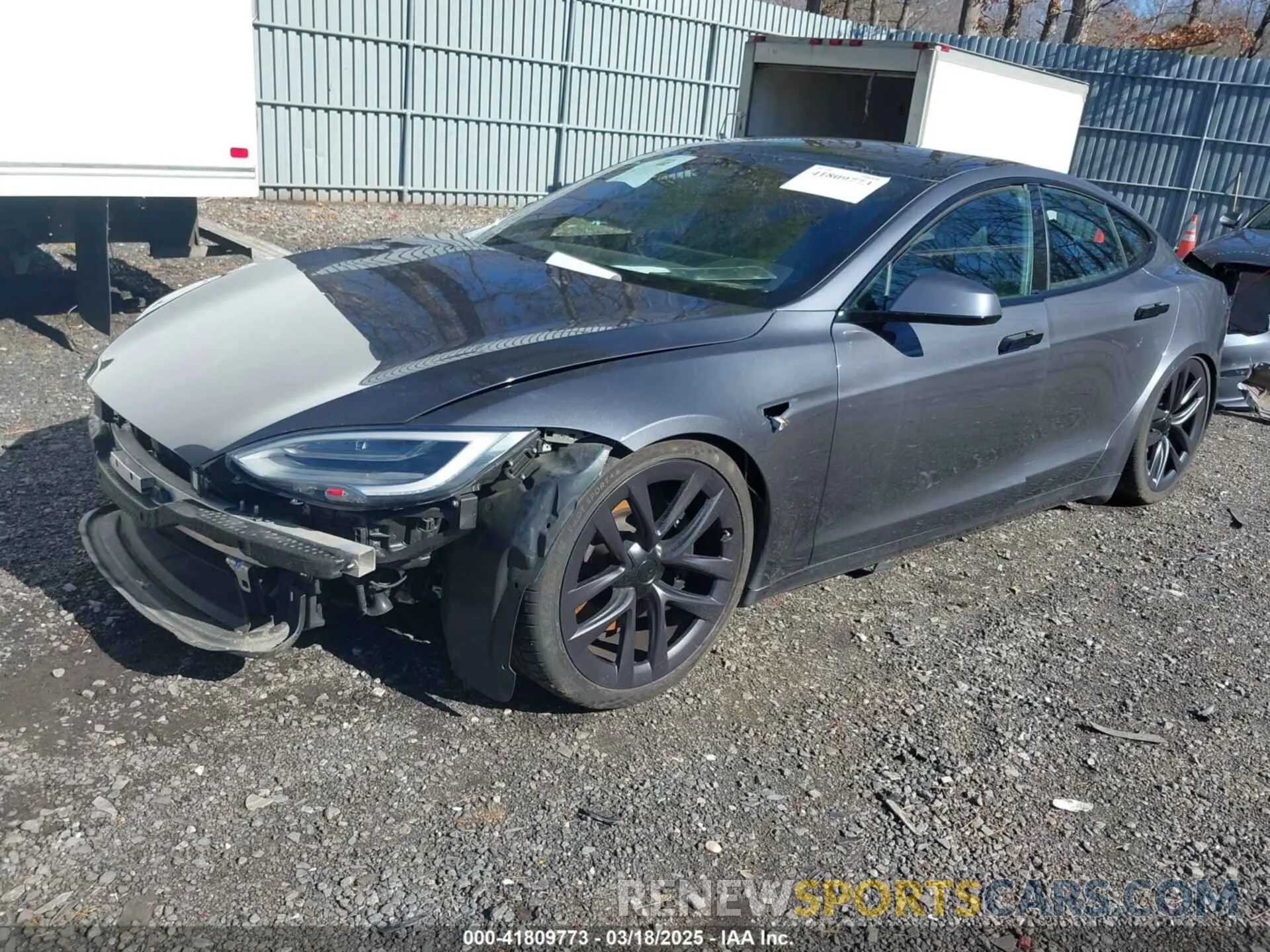 2 Photograph of a damaged car 5YJSA1E52MF428370 TESLA MODEL S 2021