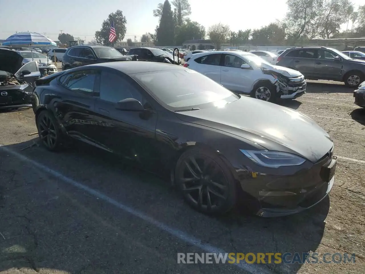 4 Photograph of a damaged car 5YJSA1E52MF443578 TESLA MODEL S 2021