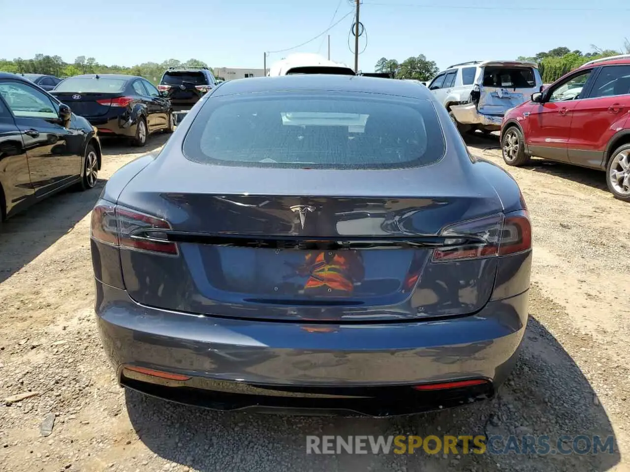 6 Photograph of a damaged car 5YJSA1E56MF456558 TESLA MODEL S 2021