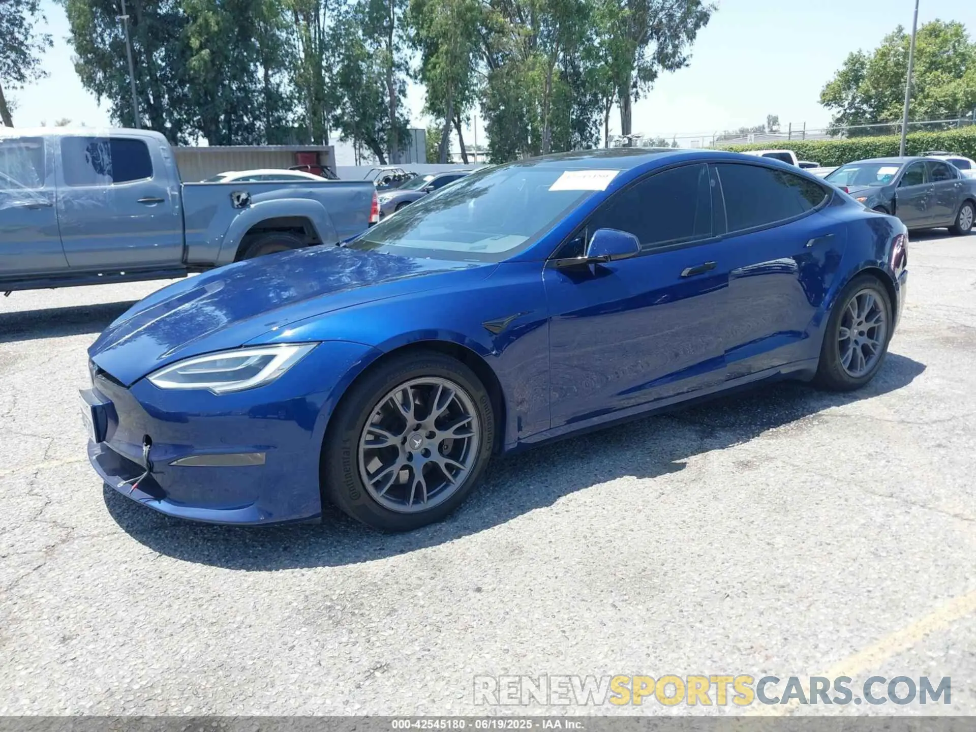 2 Фотография поврежденного автомобиля 5YJSA1E57MF428333 TESLA MODEL S 2021