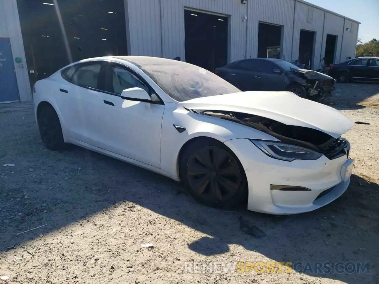 4 Photograph of a damaged car 5YJSA1E59MF454982 TESLA MODEL S 2021