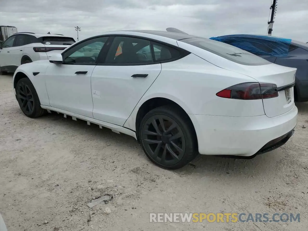 2 Photograph of a damaged car 5YJSA1E5XMF434594 TESLA MODEL S 2021