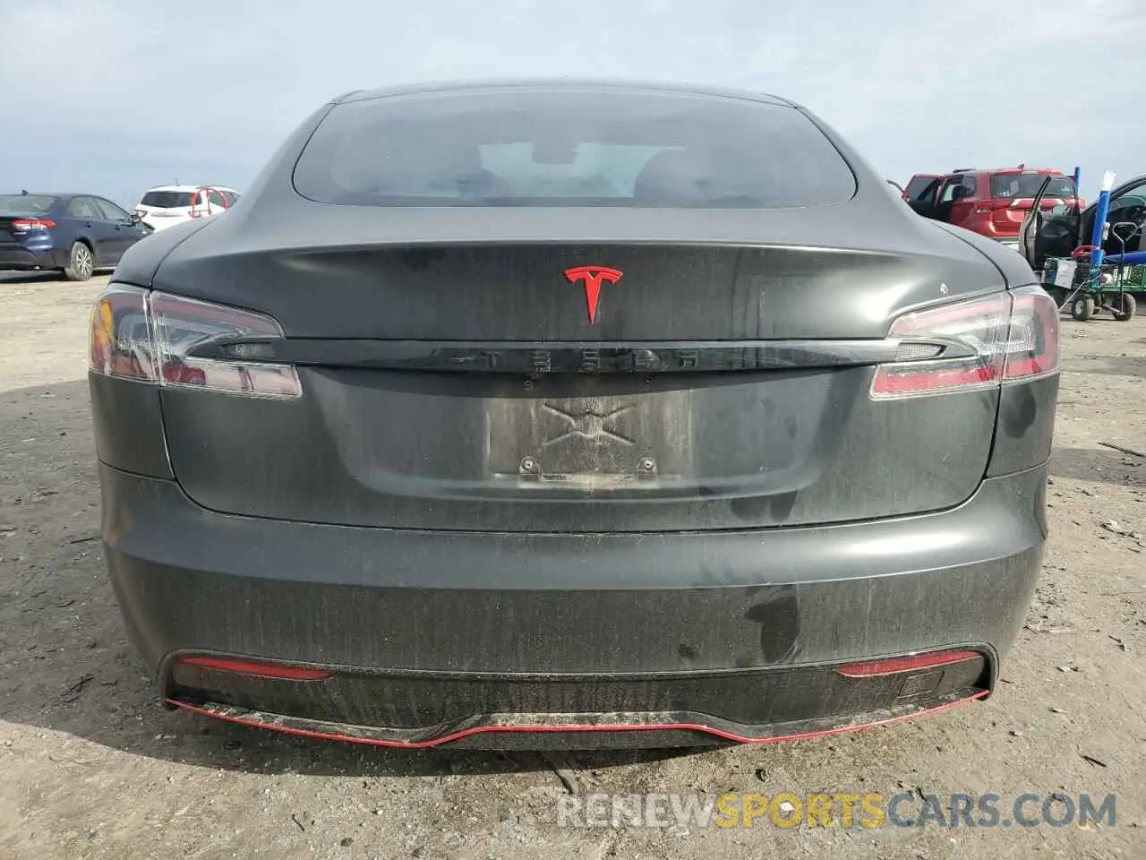6 Photograph of a damaged car 5YJSA1E5XMF435213 TESLA MODEL S 2021
