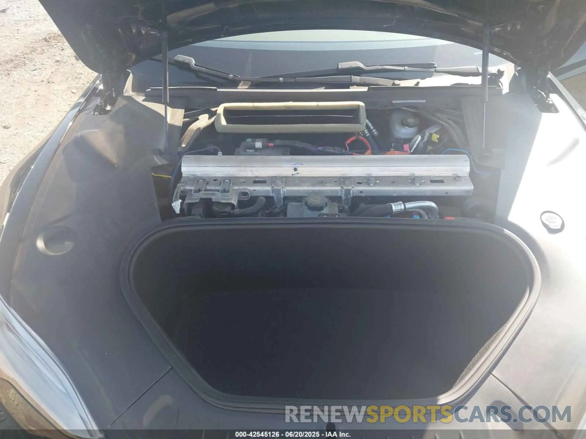 10 Фотография поврежденного автомобиля 5YJSA1E63MF439354 TESLA MODEL S 2021