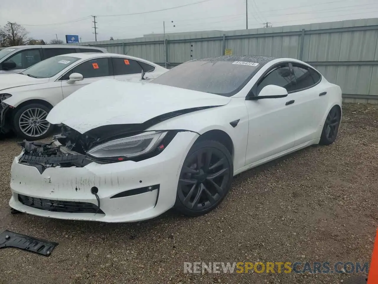 1 Фотография поврежденного автомобиля 5YJSA1E64MF443395 TESLA MODEL S 2021