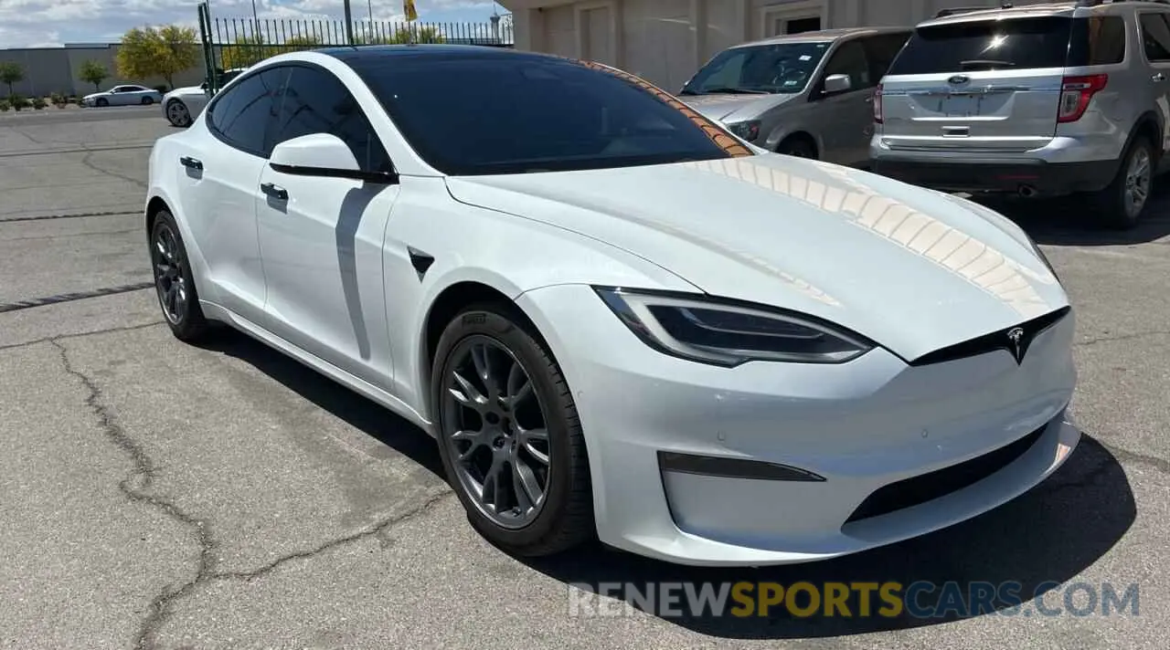 1 Фотография поврежденного автомобиля 5YJSA1E64MF447124 TESLA MODEL S 2021
