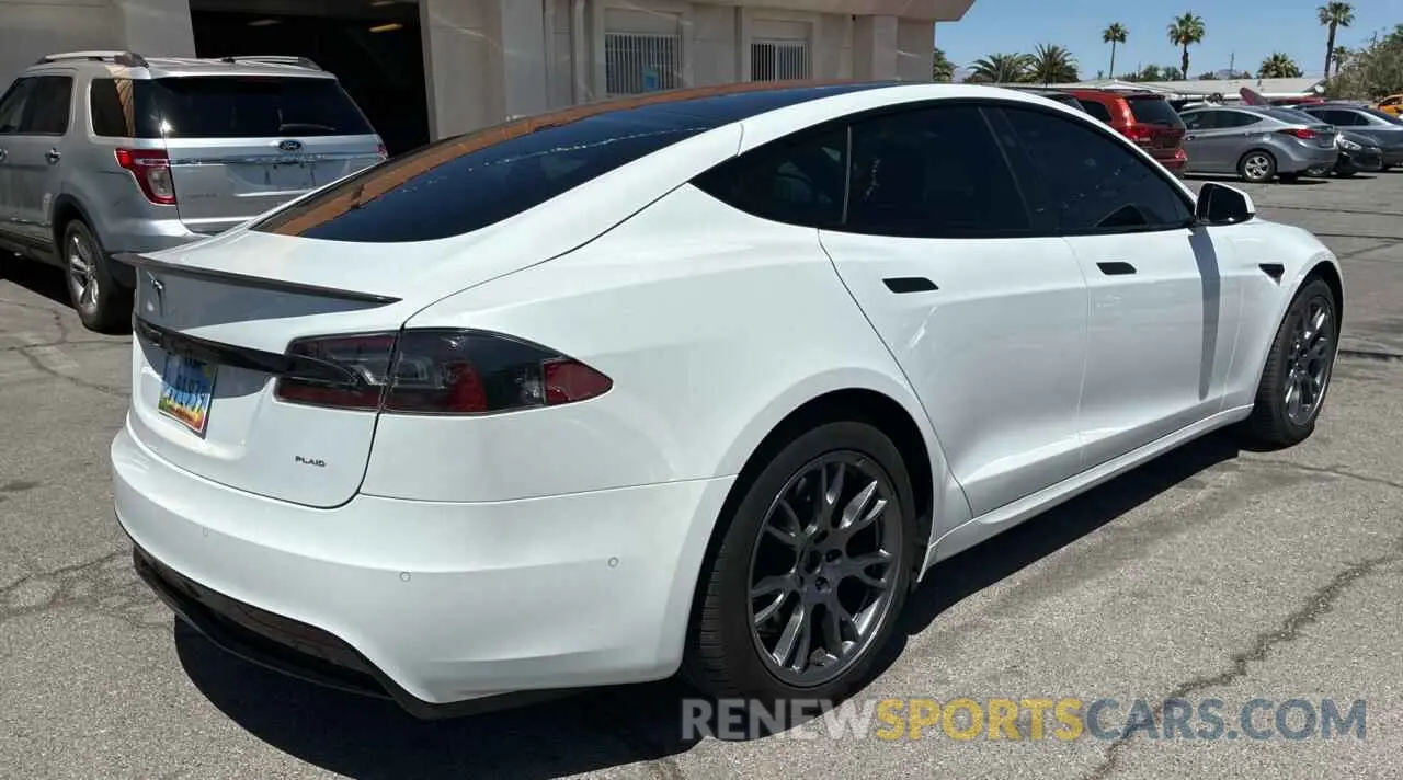 4 Фотография поврежденного автомобиля 5YJSA1E64MF447124 TESLA MODEL S 2021