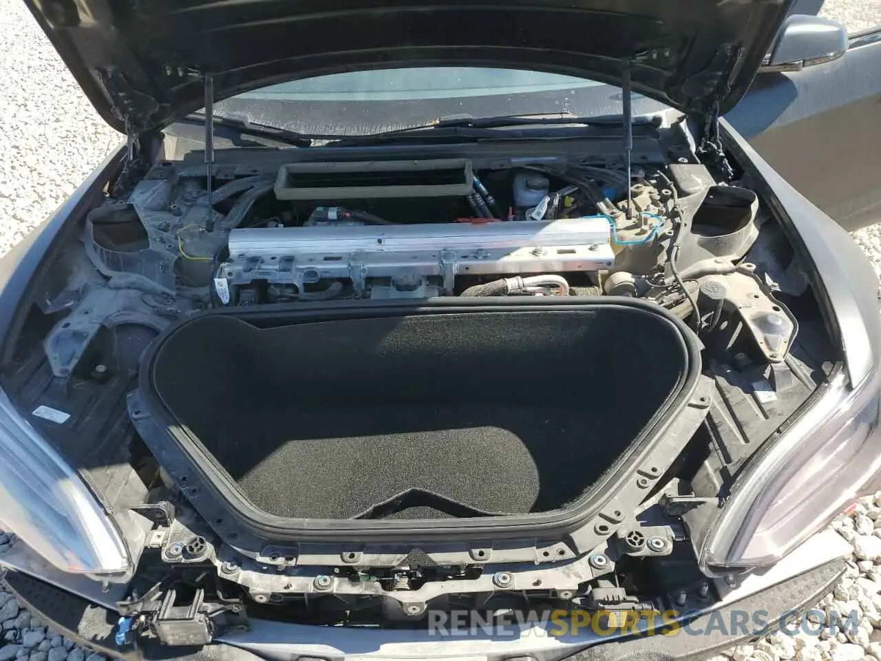 13 Photograph of a damaged car 5YJSA1E64MF451576 TESLA MODEL S 2021