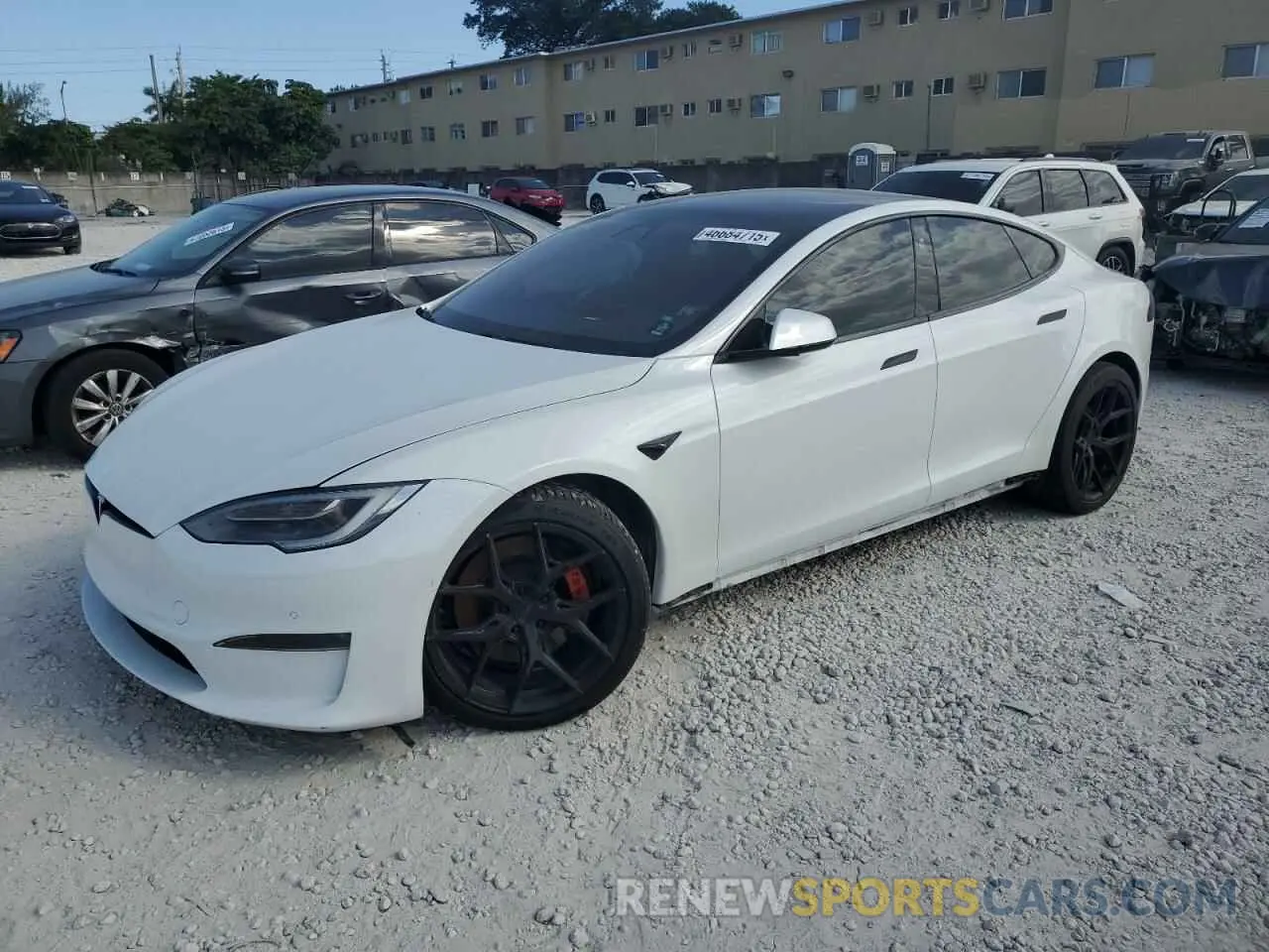 1 Photograph of a damaged car 5YJSA1E64MF451996 TESLA MODEL S 2021