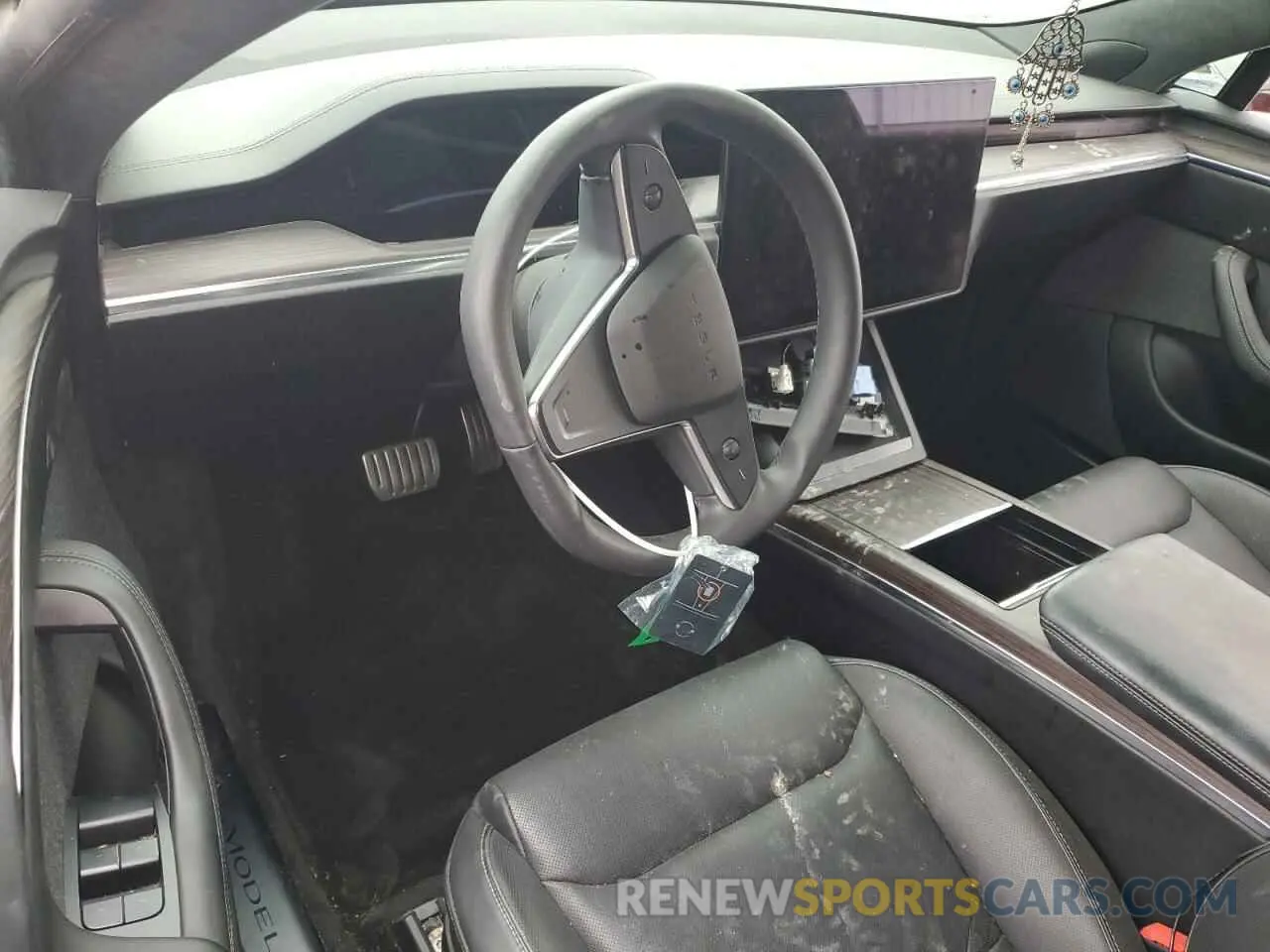 8 Photograph of a damaged car 5YJSA1E66MF436089 TESLA MODEL S 2021