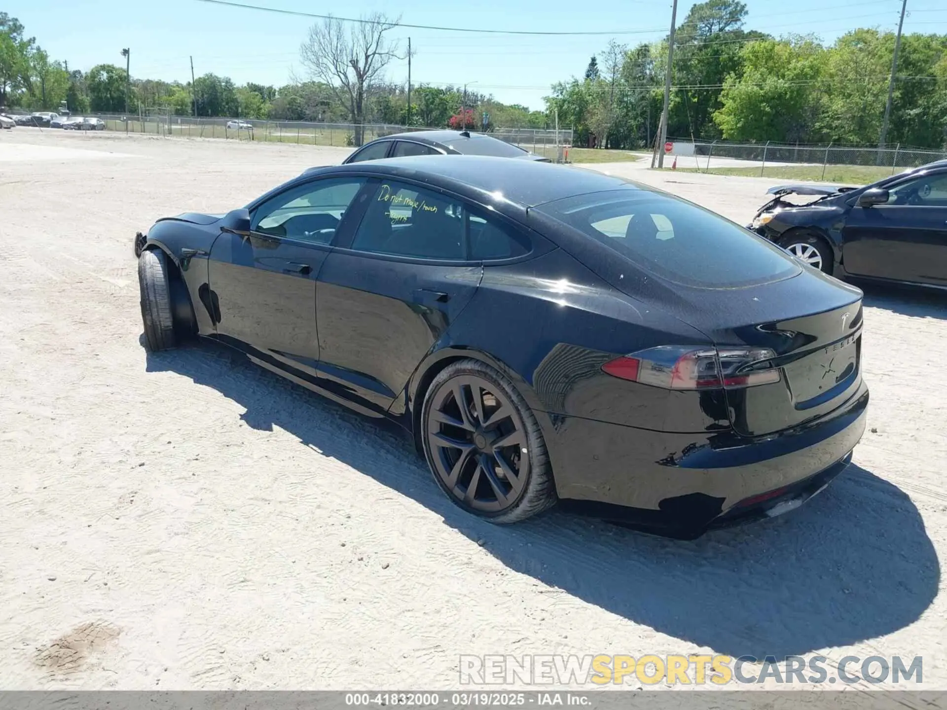 3 Photograph of a damaged car 5YJSA1E66MF452258 TESLA MODEL S 2021