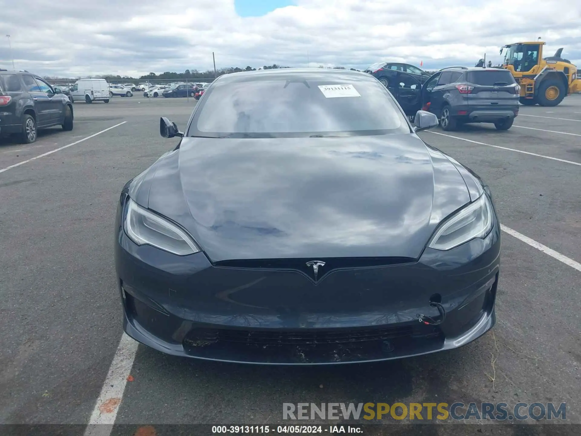 12 Photograph of a damaged car 5YJSA1E69MF431971 TESLA MODEL S 2021