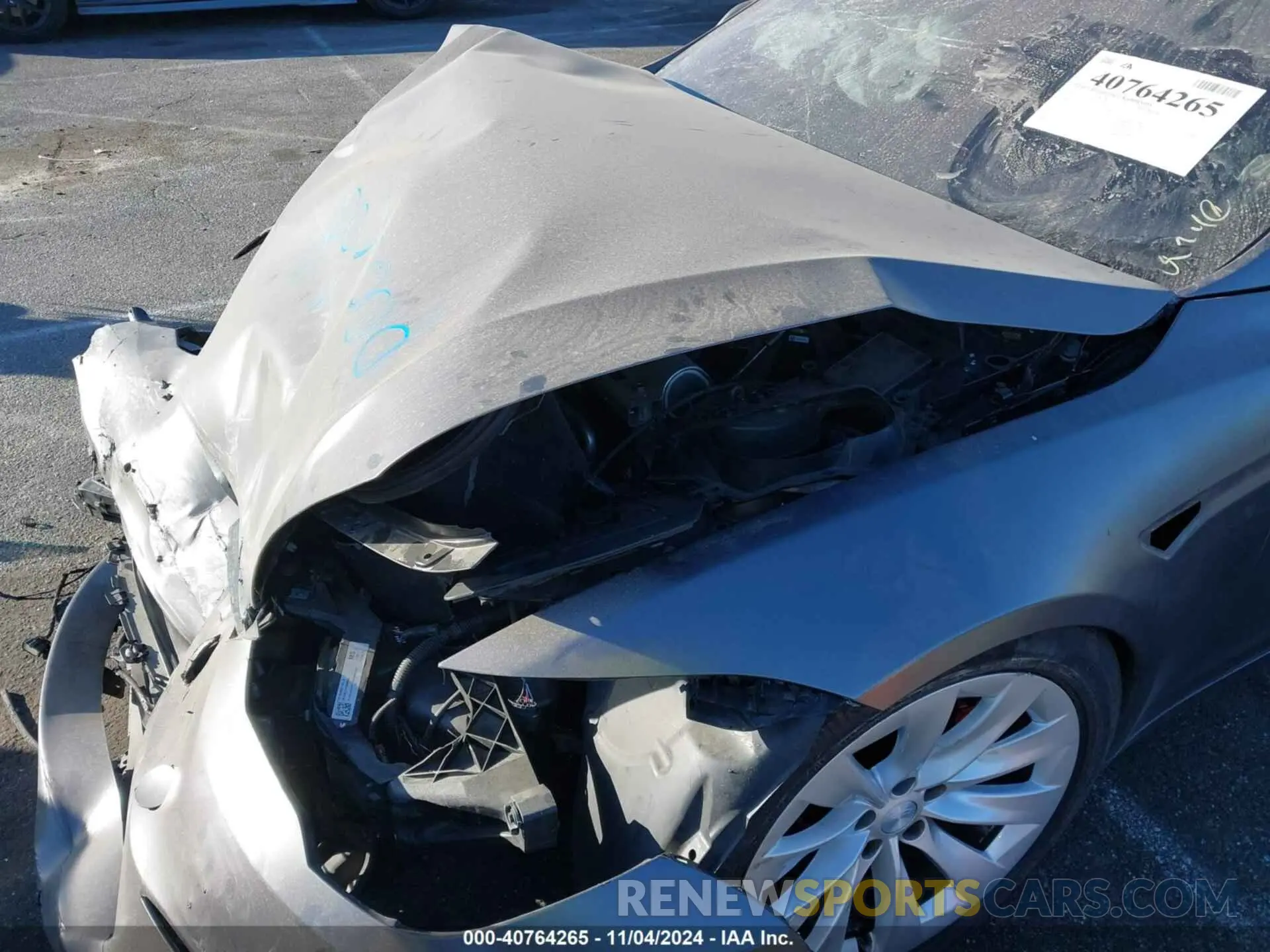 10 Photograph of a damaged car 5YJSA1E69MF432022 TESLA MODEL S 2021