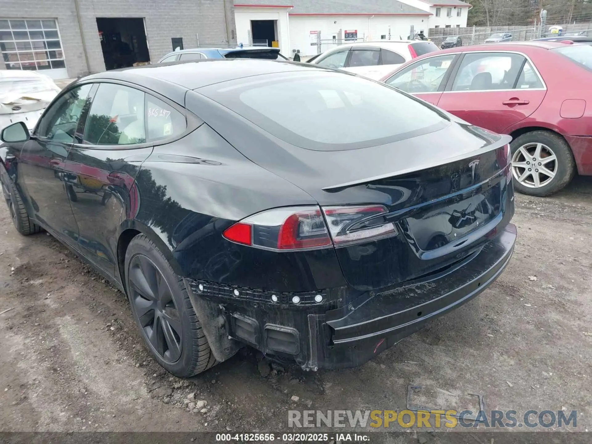14 Фотография поврежденного автомобиля 5YJSA1E69MF439147 TESLA MODEL S 2021