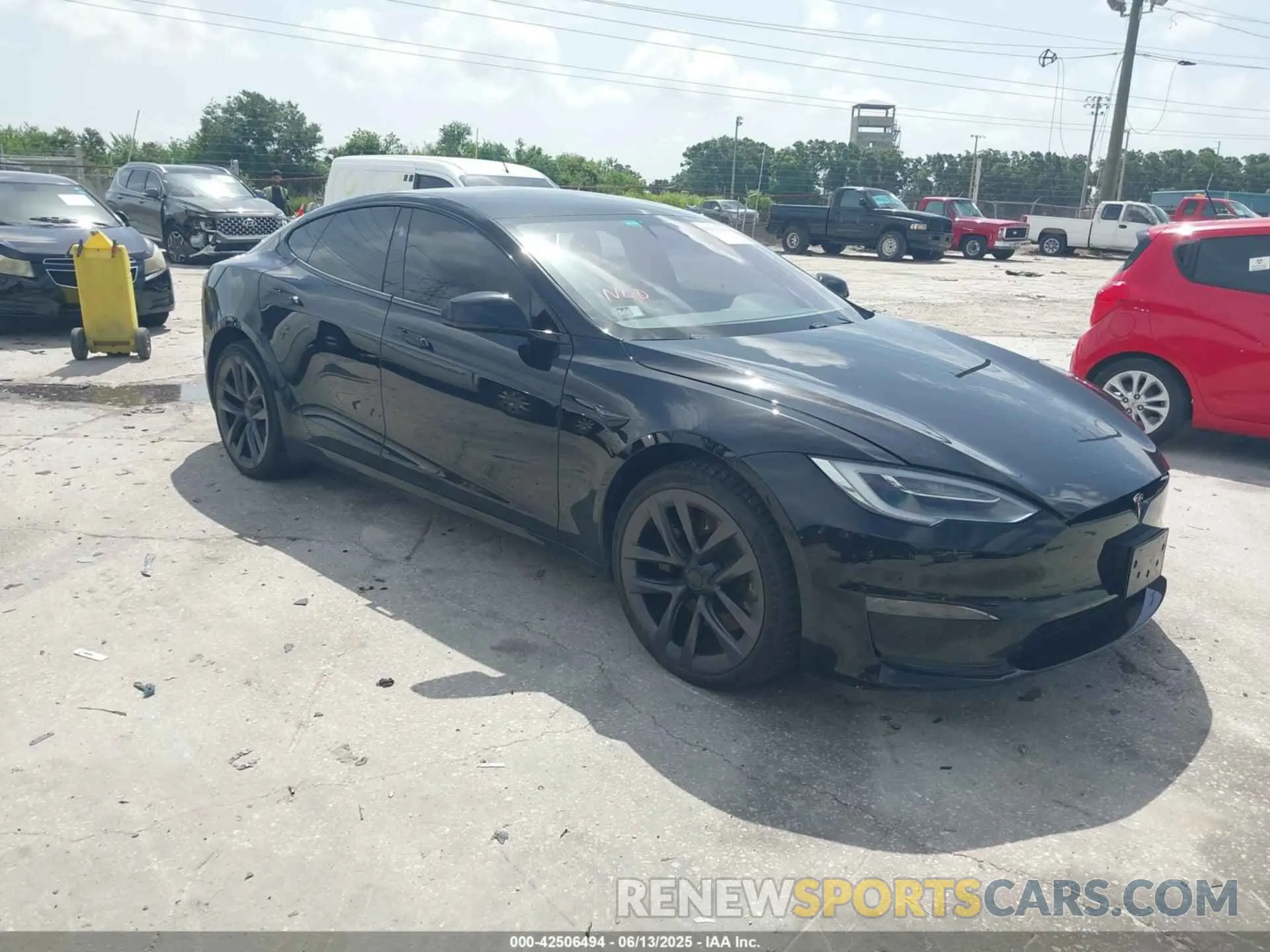 1 Photograph of a damaged car 5YJSA1E69MF454571 TESLA MODEL S 2021