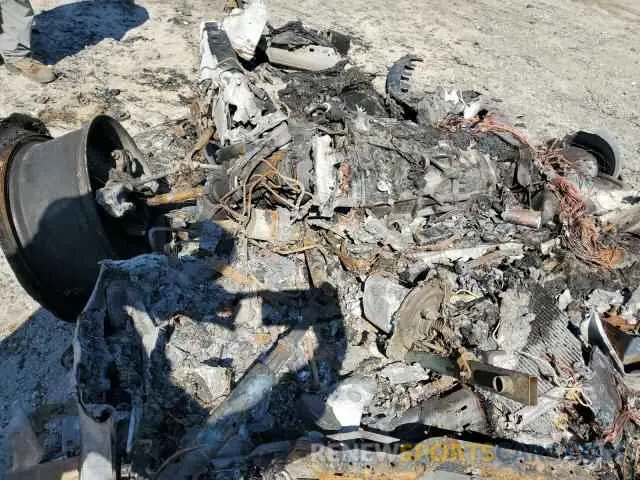 9 Photograph of a damaged car 5YJSA1E6XMF451744 TESLA MODEL S 2021