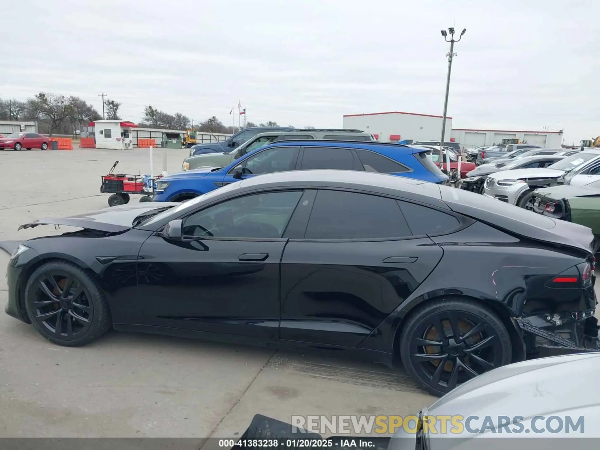 14 Photograph of a damaged car 5YJSA1E50NF483255 TESLA MODEL S 2022