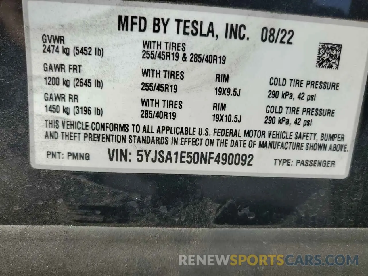 12 Photograph of a damaged car 5YJSA1E50NF490092 TESLA MODEL S 2022