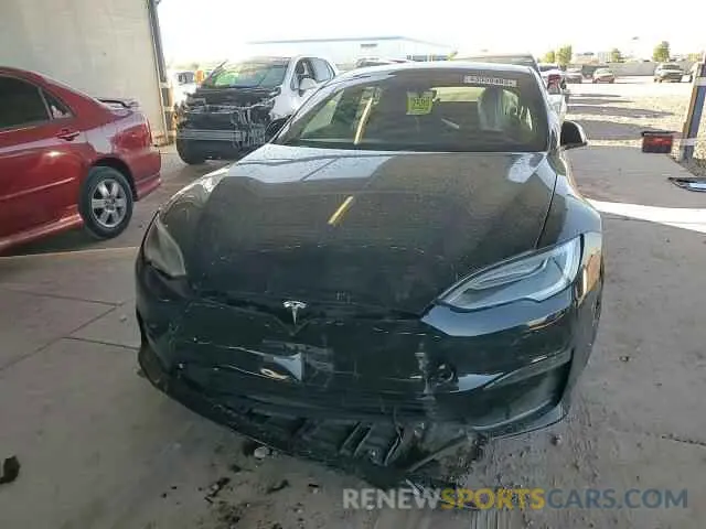 11 Photograph of a damaged car 5YJSA1E51NF464763 TESLA MODEL S 2022