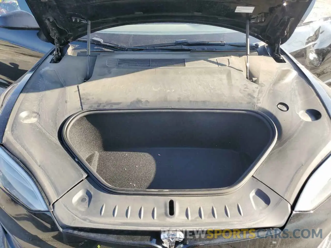 12 Фотография поврежденного автомобиля 5YJSA1E51NF482745 TESLA MODEL S 2022
