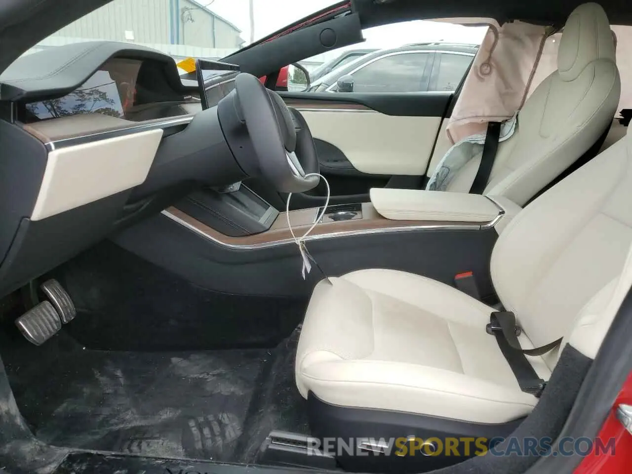7 Photograph of a damaged car 5YJSA1E52NF470622 TESLA MODEL S 2022
