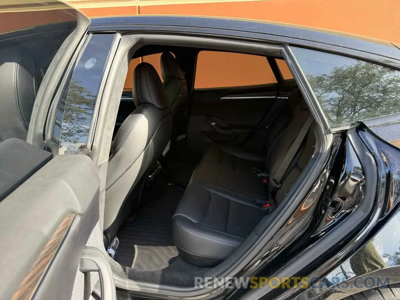 6 Фотография поврежденного автомобиля 5YJSA1E52NF478767 TESLA MODEL S 2022
