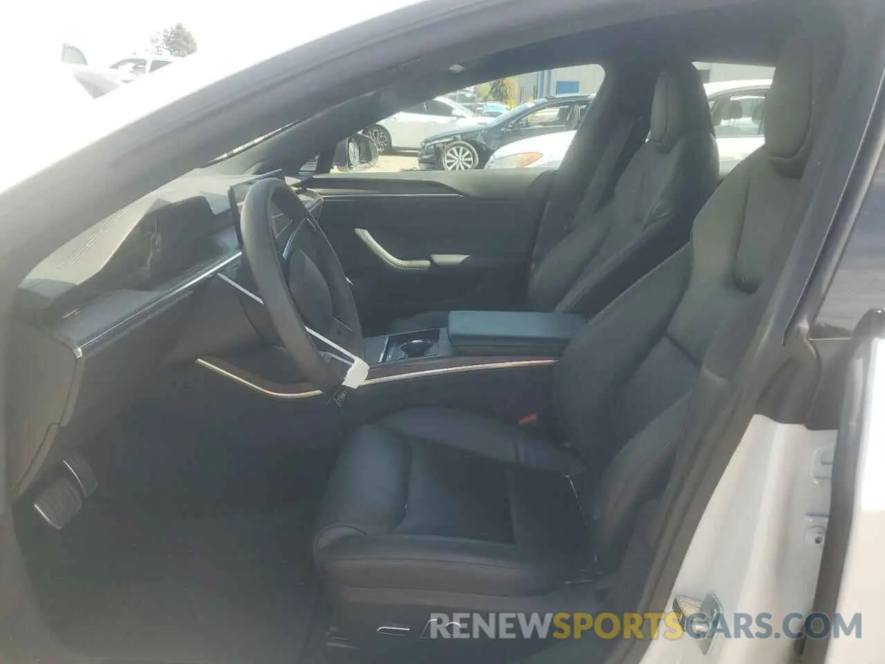 7 Photograph of a damaged car 5YJSA1E53NF474095 TESLA MODEL S 2022