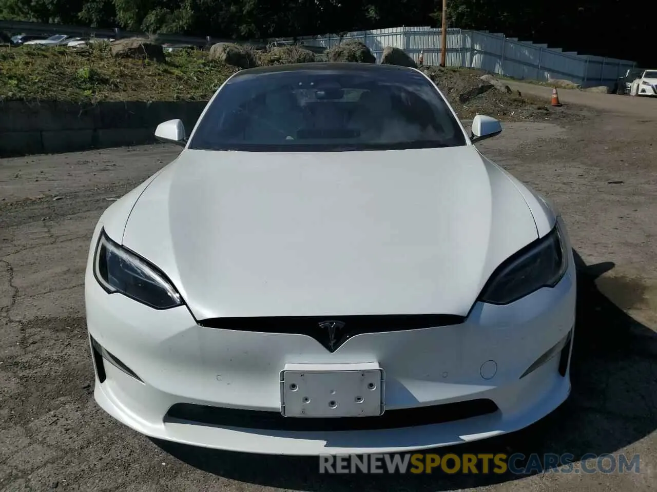 5 Photograph of a damaged car 5YJSA1E53NF489759 TESLA MODEL S 2022