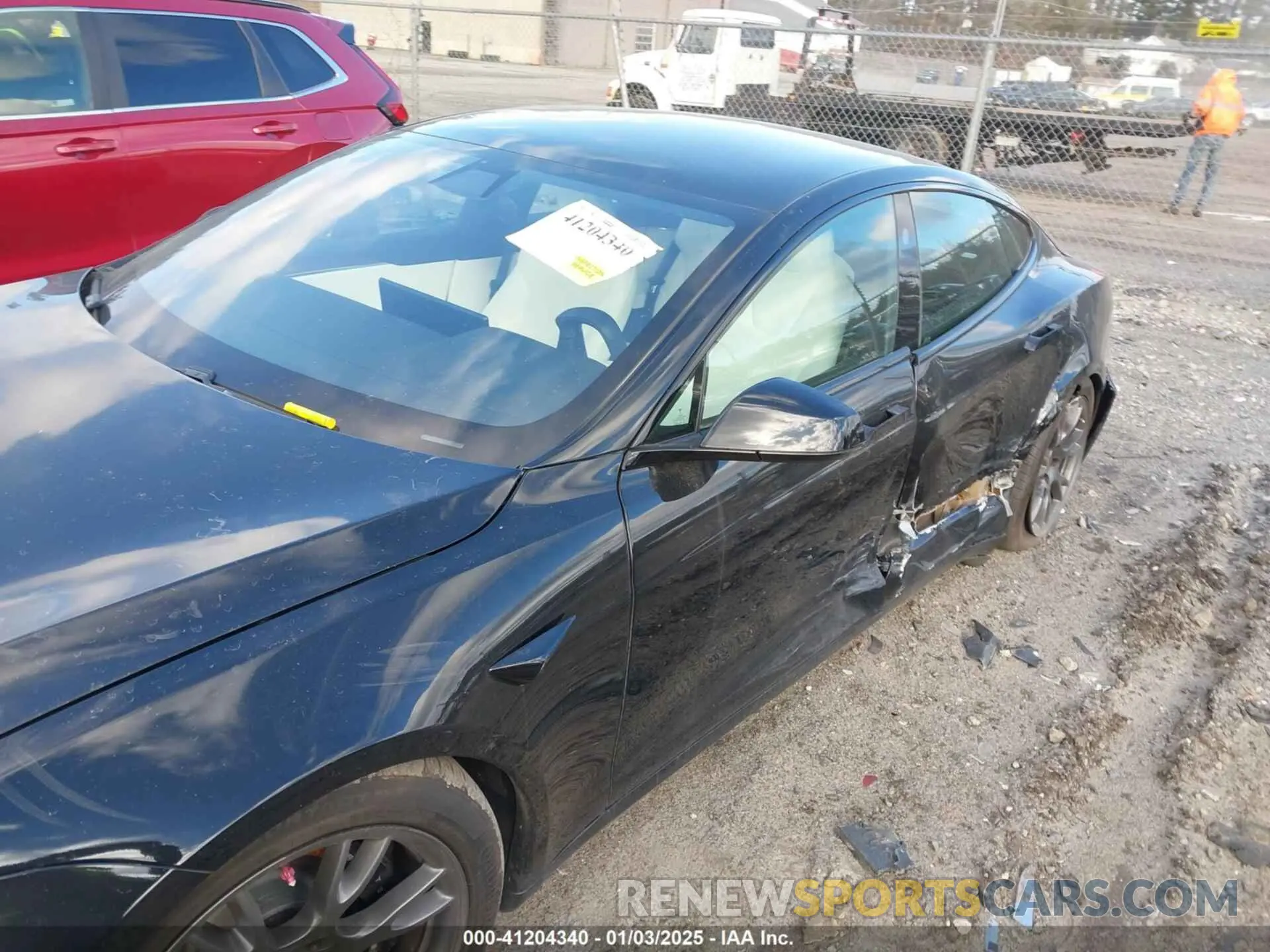 6 Photograph of a damaged car 5YJSA1E54NF476793 TESLA MODEL S 2022
