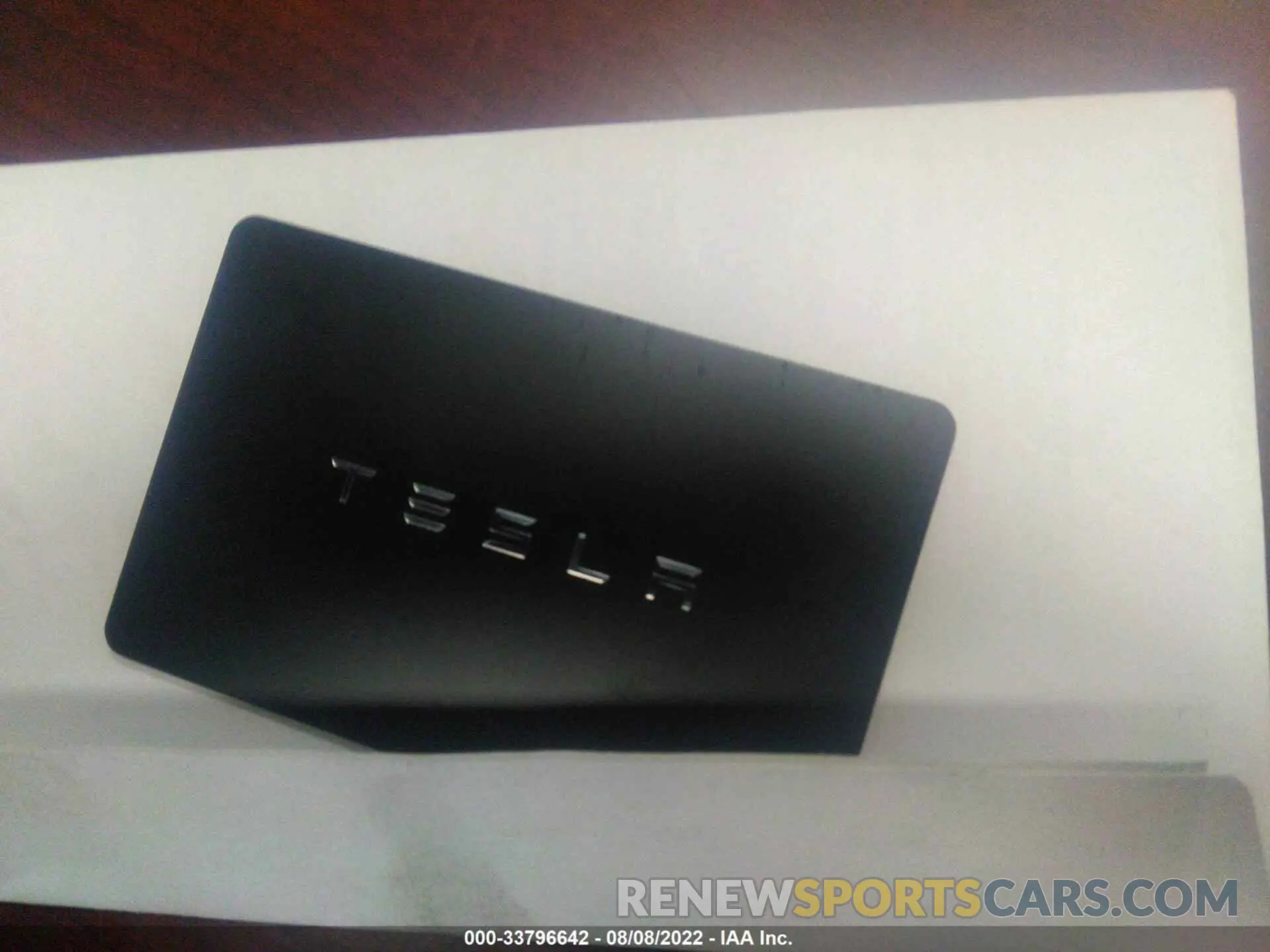 11 Photograph of a damaged car 5YJSA1E55NF461154 TESLA MODEL S 2022